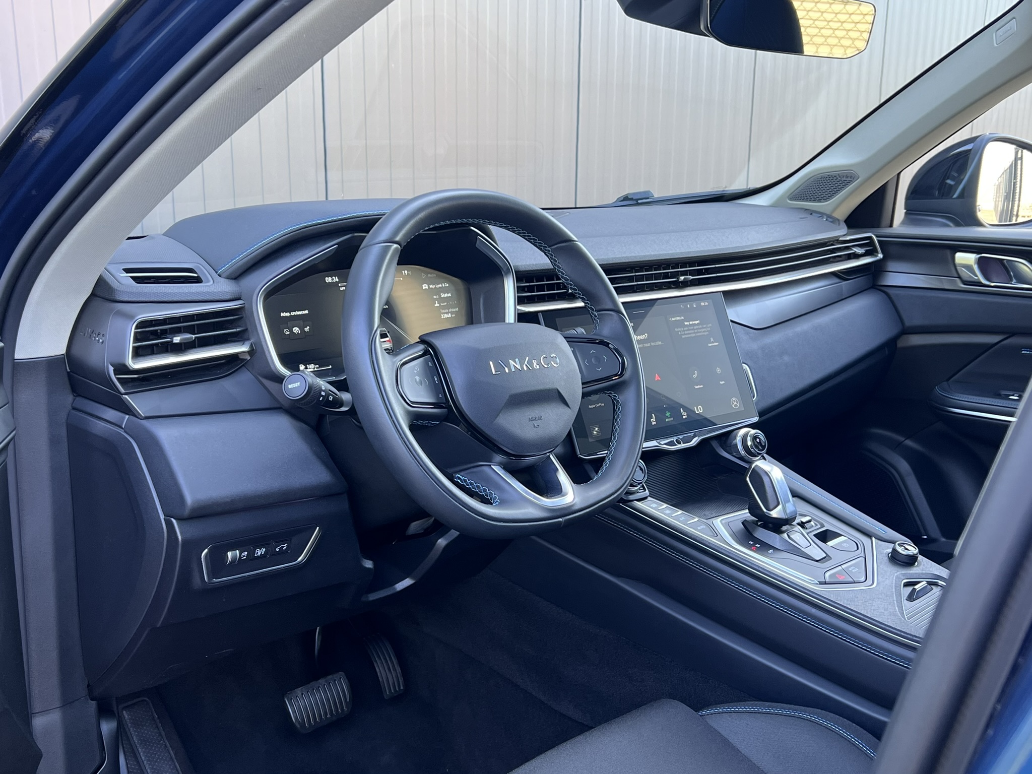 
								Lynk & Co 01 1.5 261pk Plug-in Hybrid I Black Style   full									