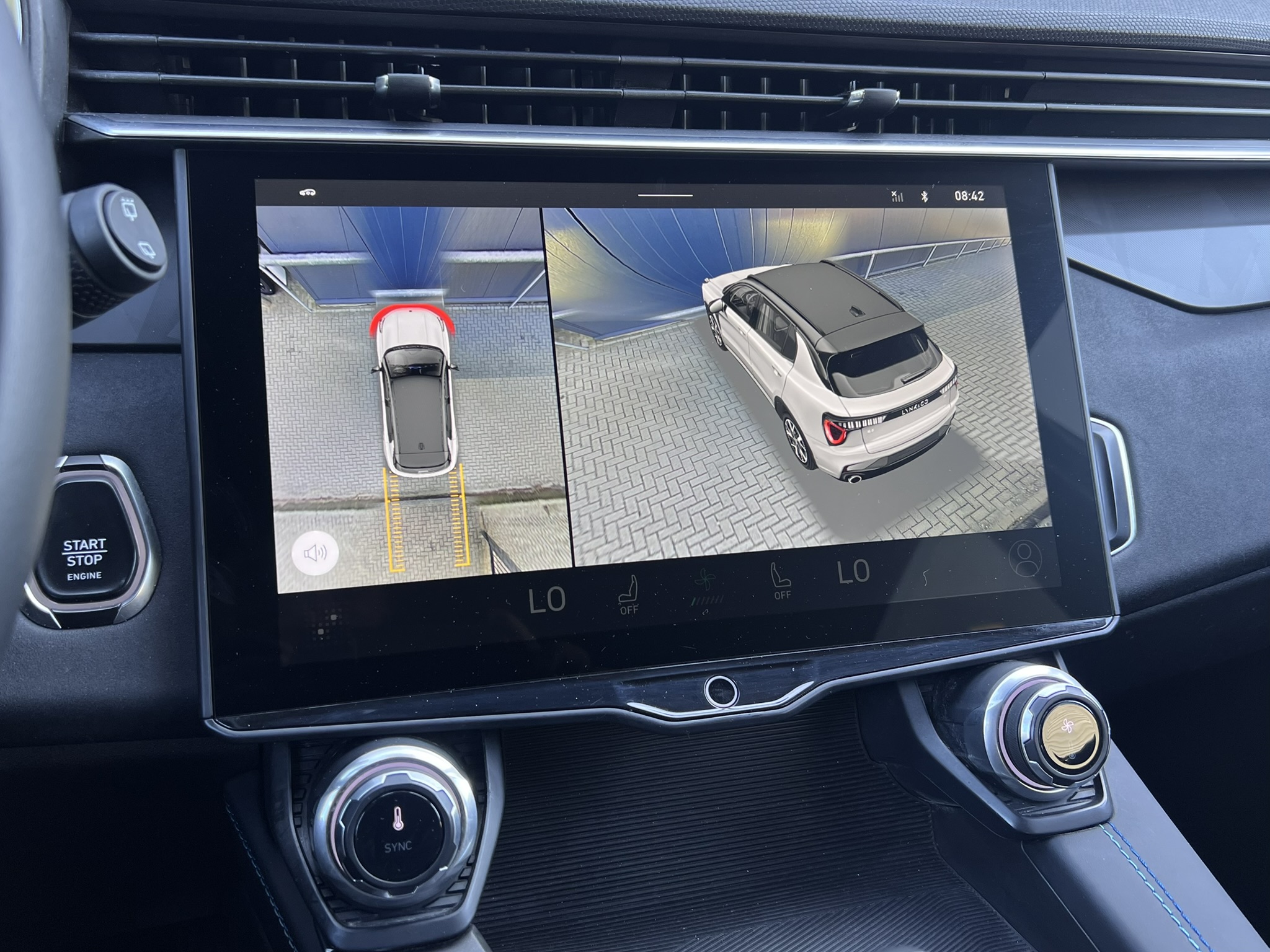 
								Lynk & Co 01 1.5 261pk Plug-in Hybrid I Black Style   full									