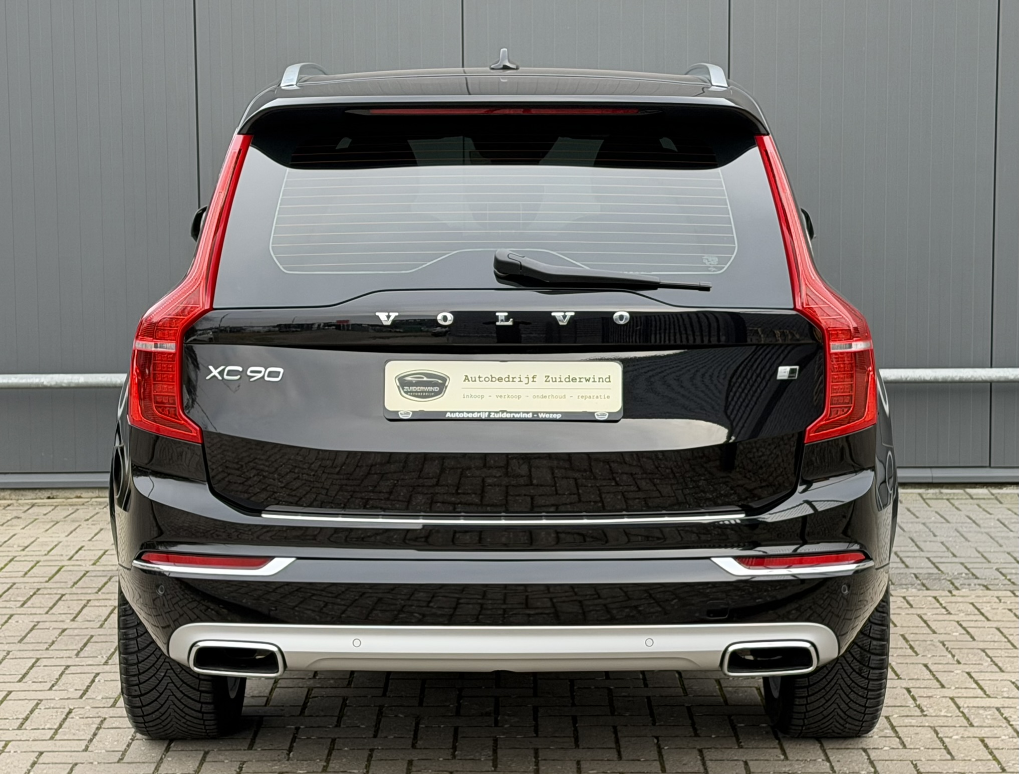 
								Volvo XC90 2.0 T5 255pk AWD Inscription full									