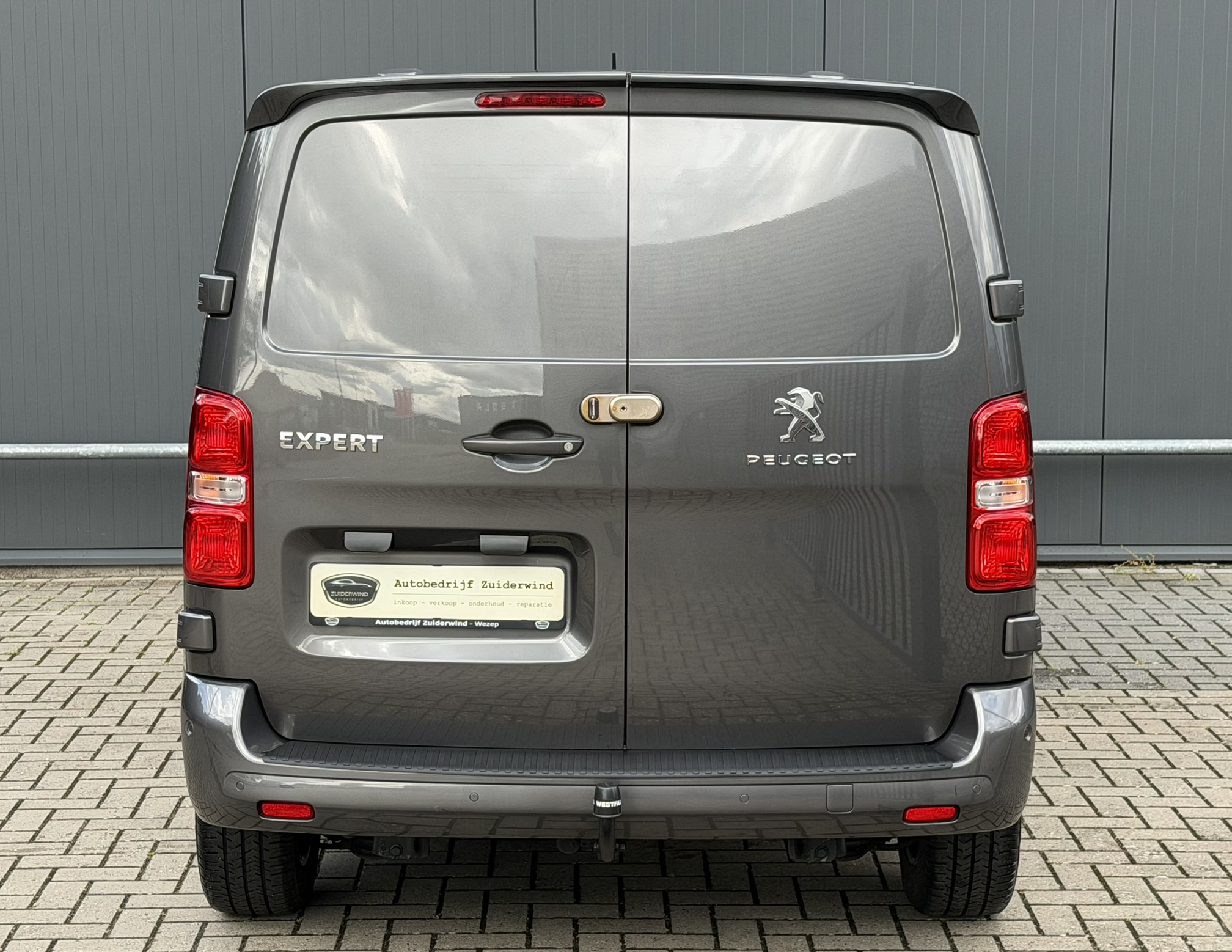 
								Peugeot Expert 2.0 BlueHDI 122pk Premium L2H1 | EX BTW! full									