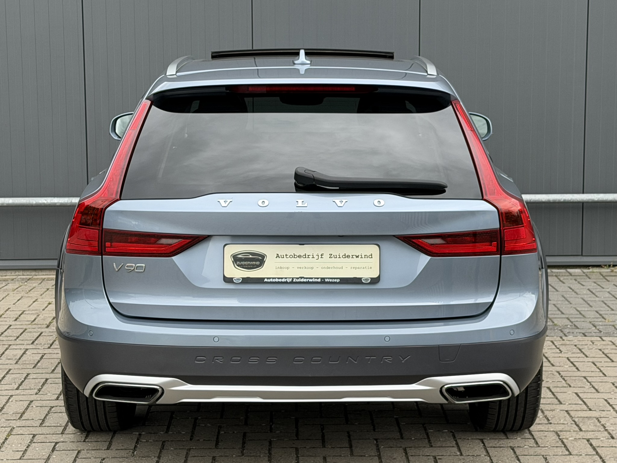 
								Volvo V90 Cross Country 2.0 T5 250pk Automaat AWD Pro full									